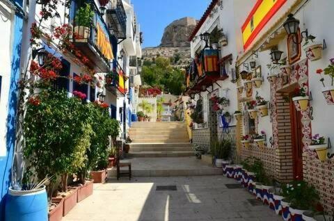 Cozy Room Guapo-Alicante Nearby The Beach And The Center Exterior foto