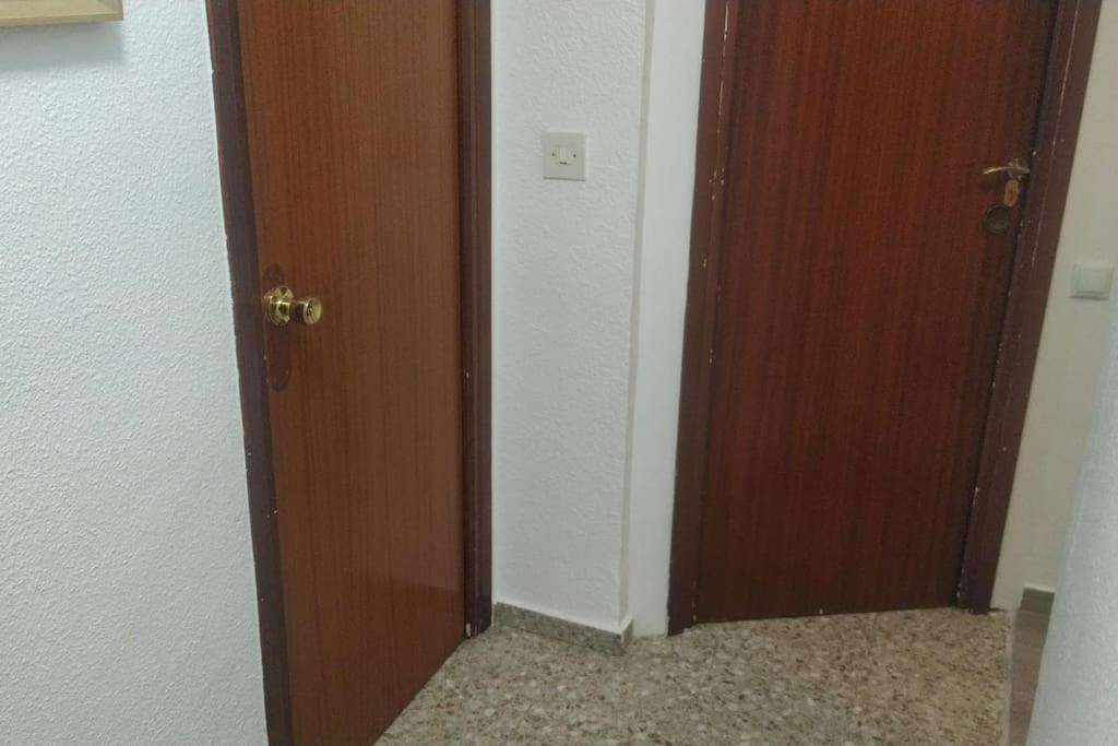 Cozy Room Guapo-Alicante Nearby The Beach And The Center Exterior foto